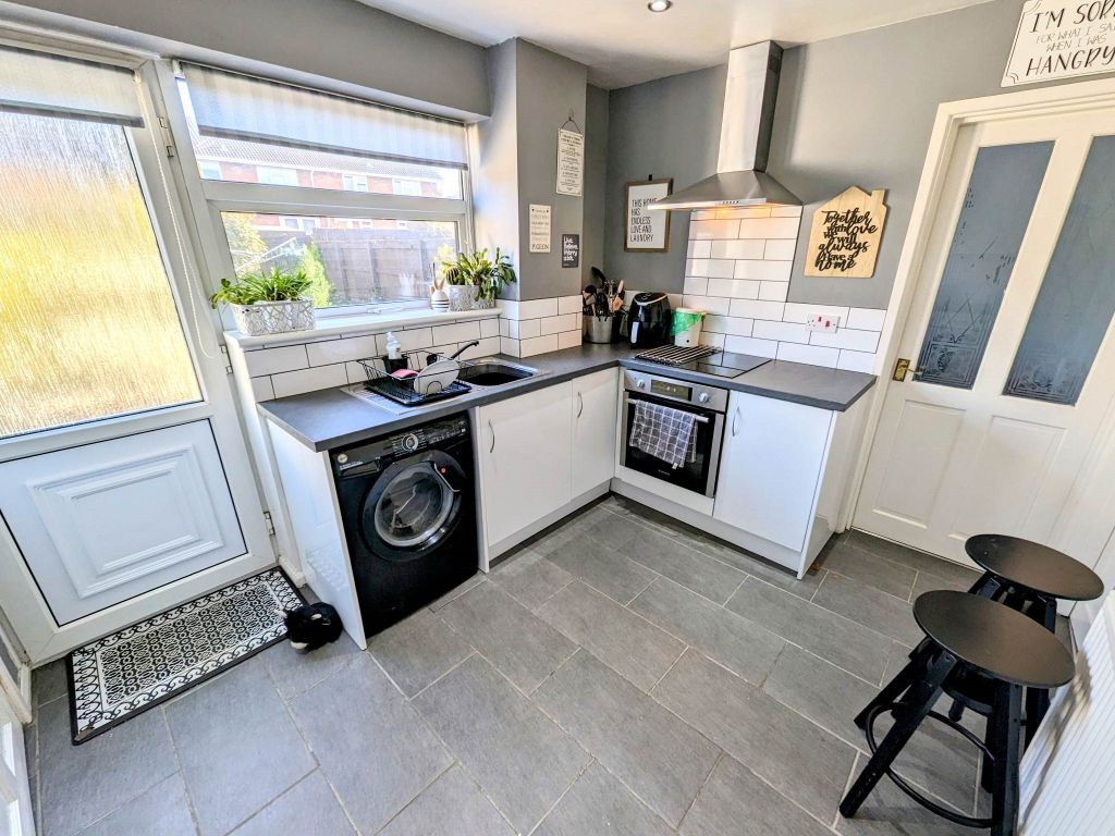 3 bed terraced house to rent in Roath Court, Llanyravon, Cwmbran NP44, £1,050 pcm Zoopla