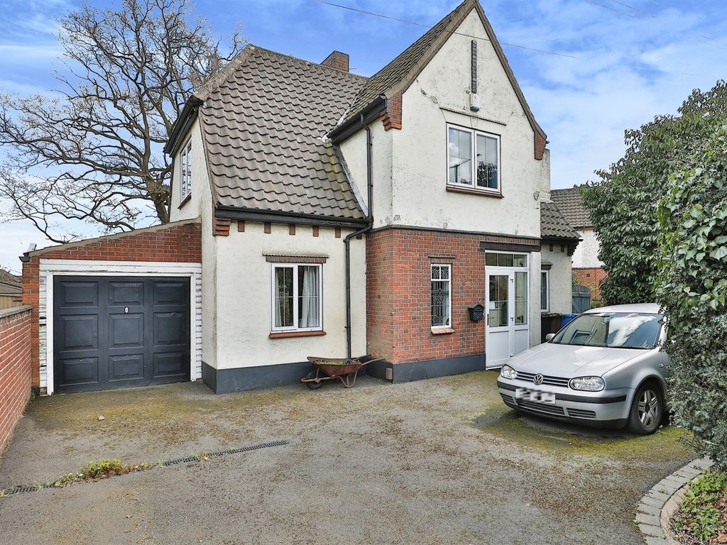 3 bed detached house for sale in Farrow Road, Norwich NR5 Zoopla