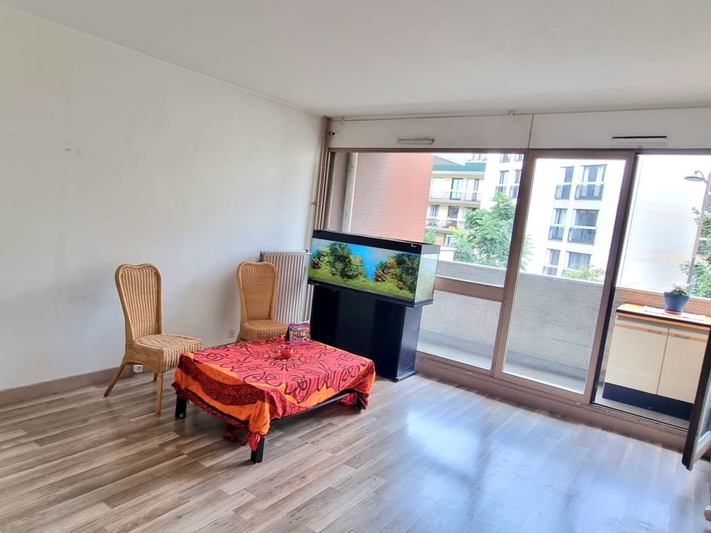 Studio for sale in Paris 19Eme Arrondissement, Seine, France, £196,501