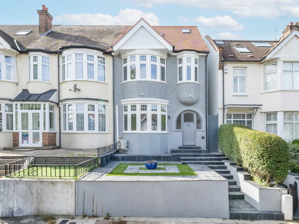 5 bed property for sale in Woodlands Avenue, London N3, £1,195,000 Zoopla