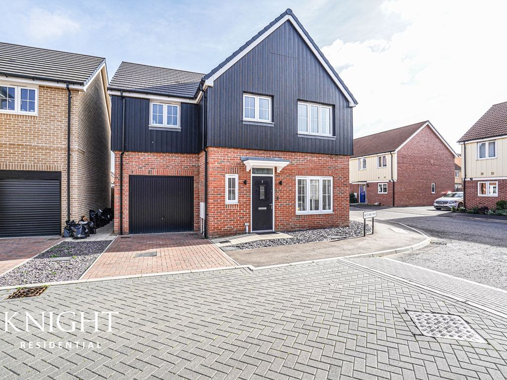 4 bed detached house for sale in Skylark Way, Stanway, Colchester CO3