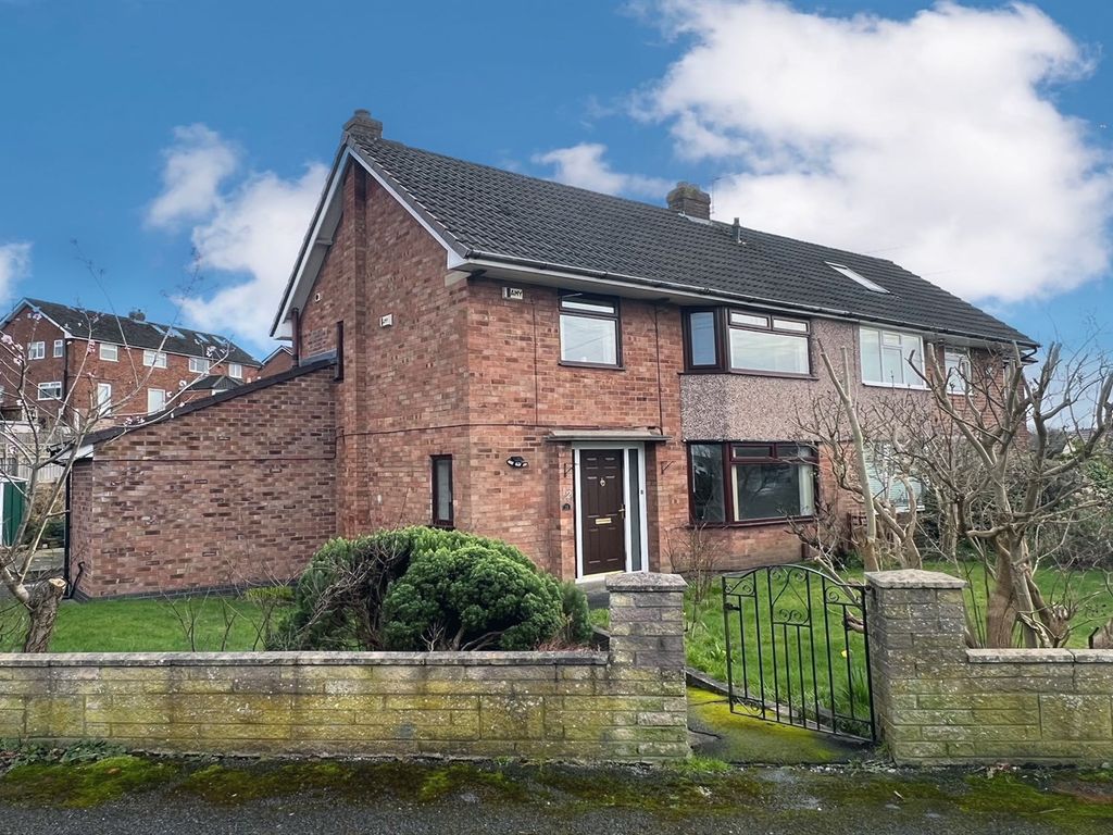 3 bed semidetached house for sale in Patterdale Road, Woodley