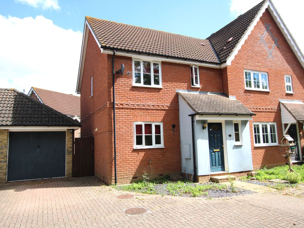 2 bed semidetached house for sale in Framlingham Way, Great Notley