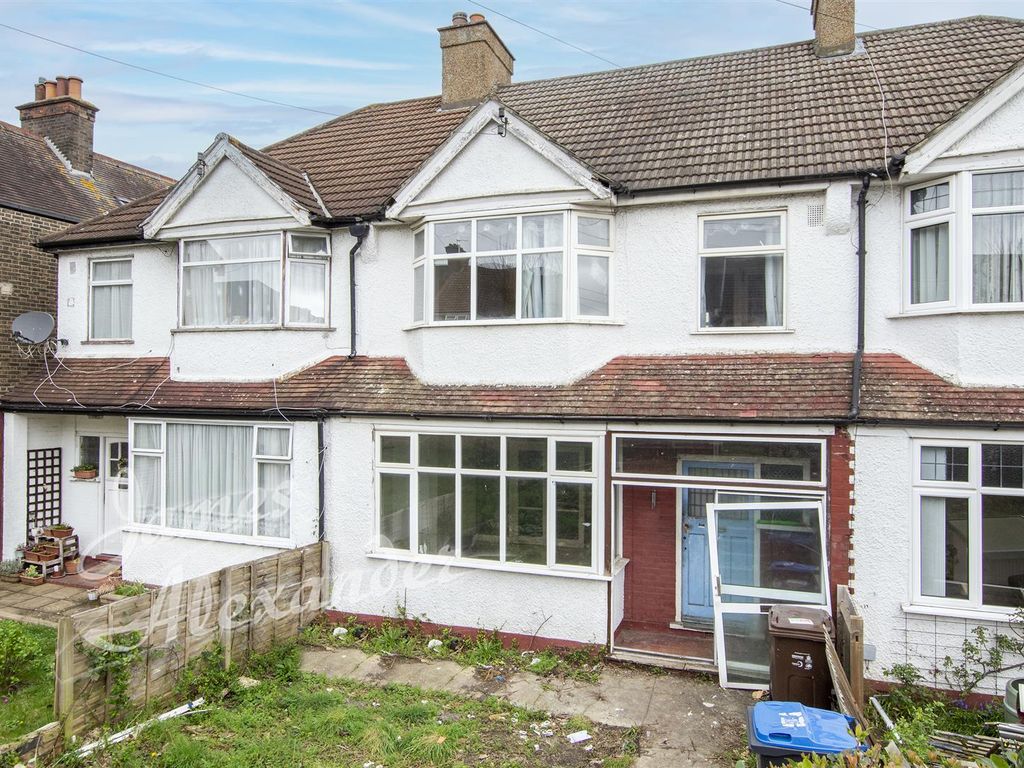 3 bed terraced house for sale in Stanford Road, London SW16, £400,000