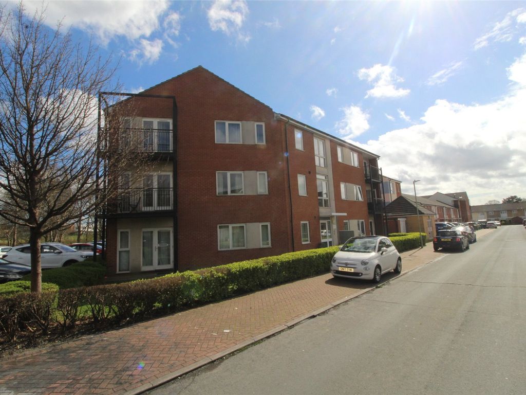 2 bed flat for sale in Rye House, Speldhurst Close, Ashford, Kent TN23