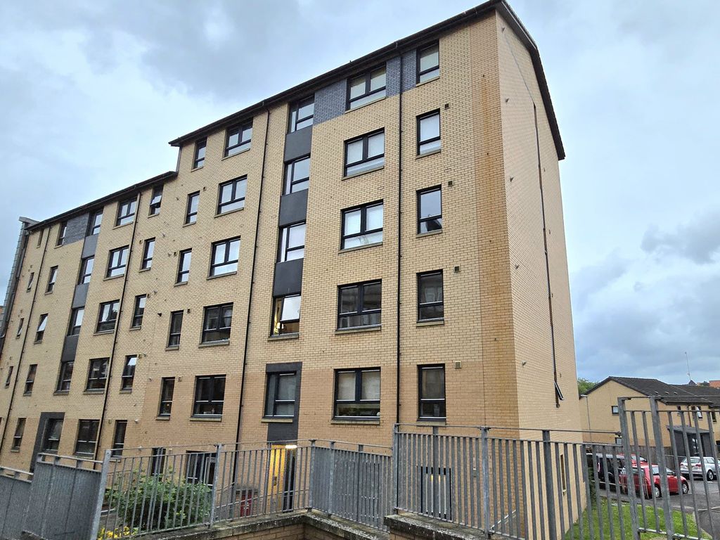 1 bed flat to rent in Oban Drive, Glasgow G20, £1,200 pcm Zoopla