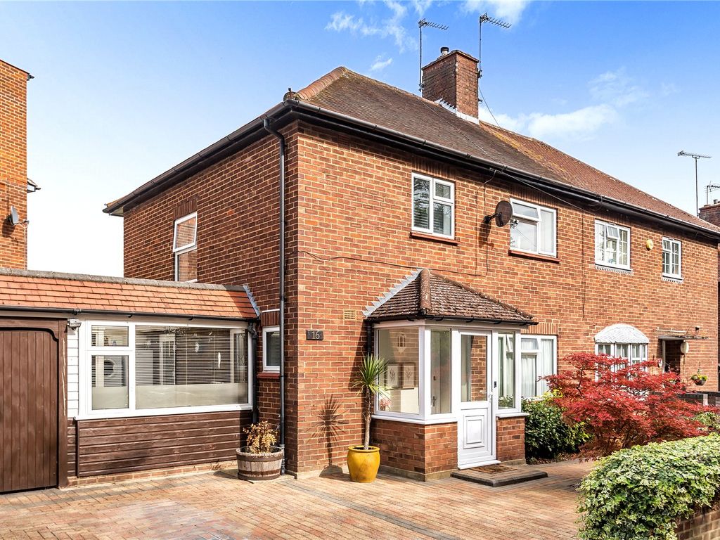 3 bed semidetached house for sale in Shelford Road, Hertfordshire EN5 Zoopla