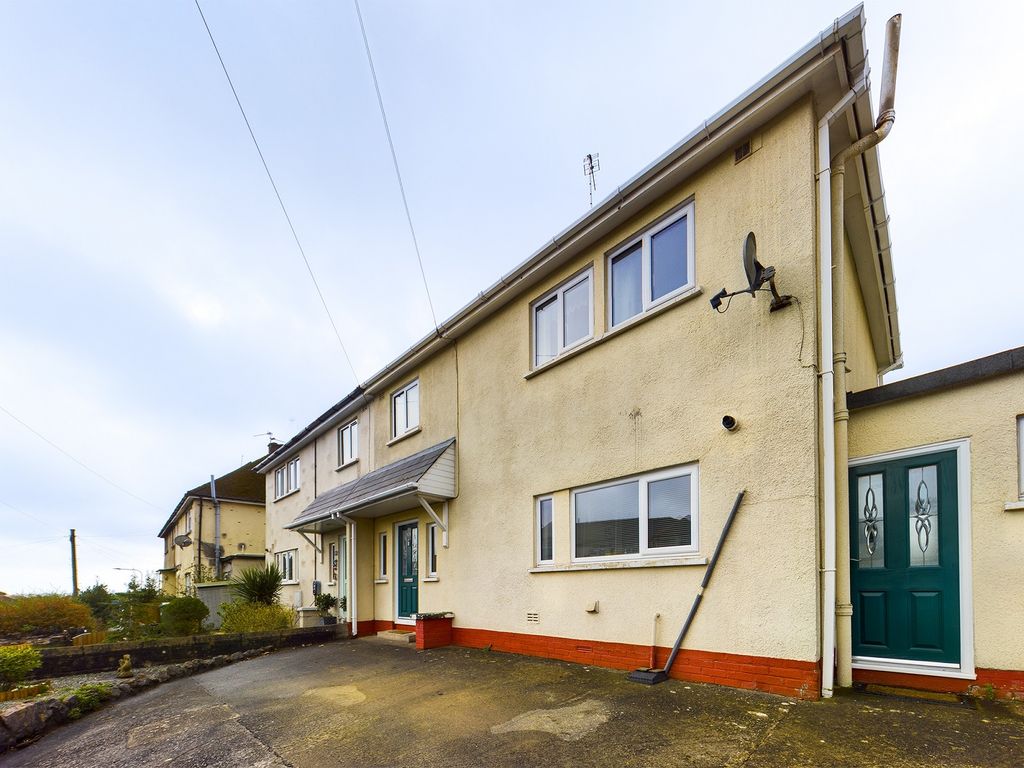 3 bed semidetached house for sale in Heol Hir, Llanishen, Cardiff