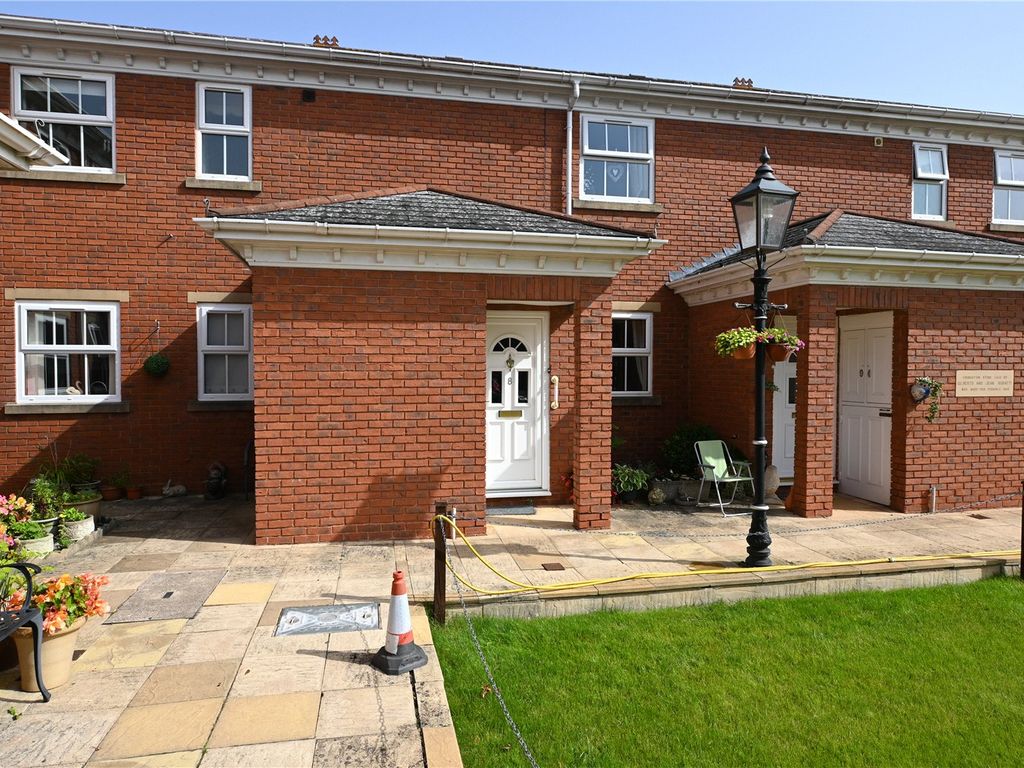 2 bed flat for sale in Maryland Drive, Northfield, Birmingham B31, £