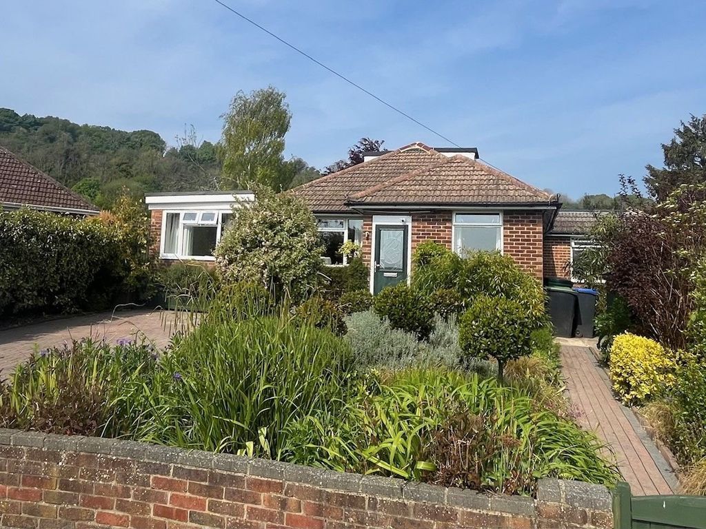 5 bed bungalow for sale in Downside Avenue, Findon Valley, Worthing