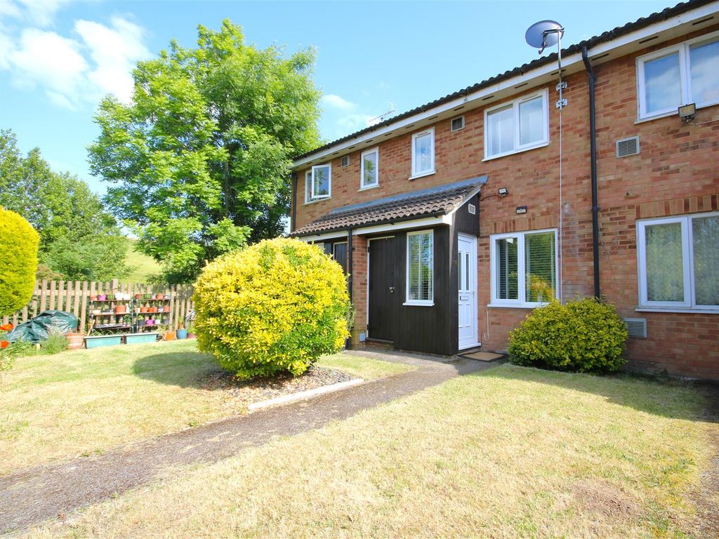 1 bed terraced house for sale in Penn Road, Datchet, Slough SL3 Zoopla
