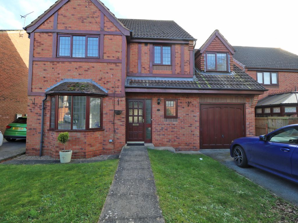 4 bed detached house for sale in Linton Close, Westwoodside, Doncaster