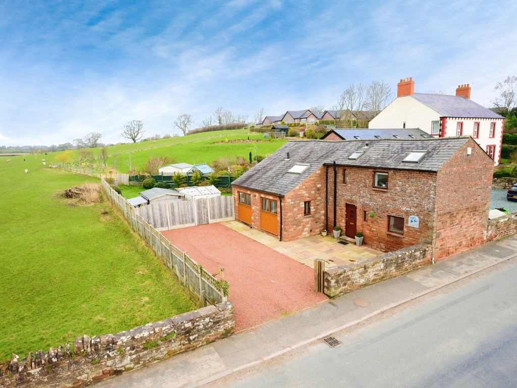 3 bed detached house for sale in Cumwhinton, Carlisle CA4, £400,000