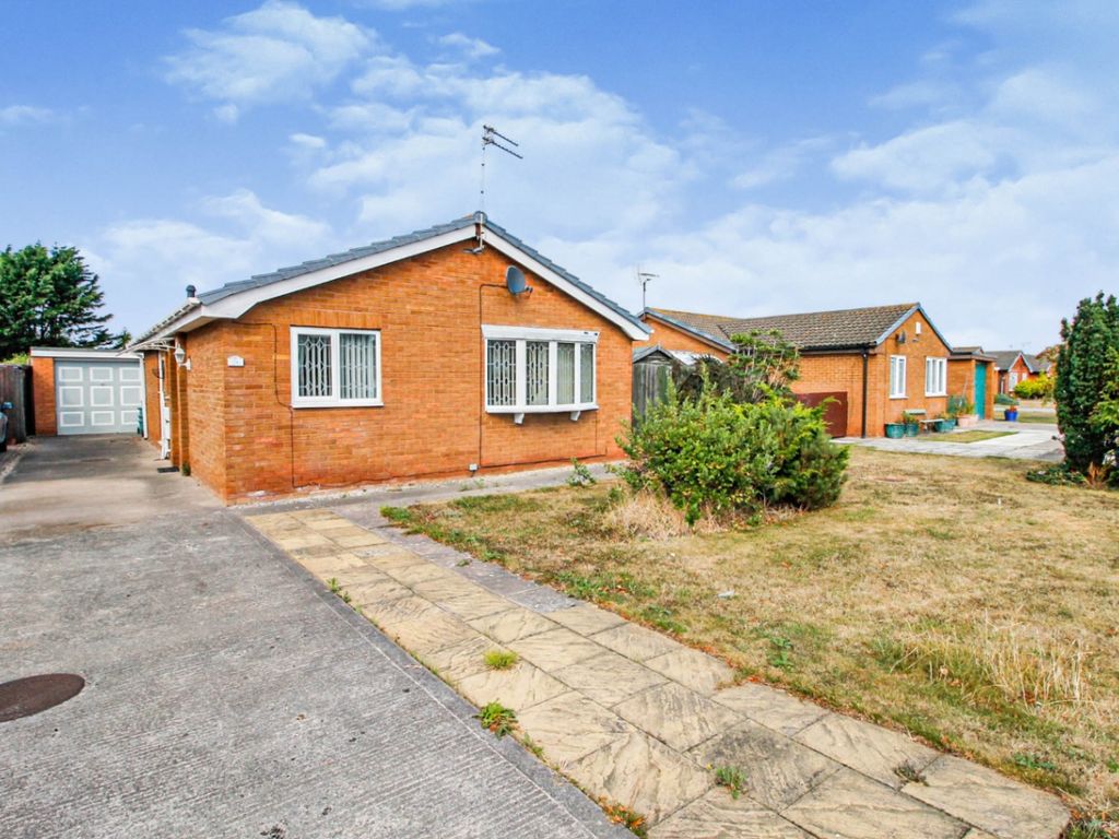 2 bed bungalow for sale in 21 Bryn Elian Grove, Kinmel Bay, Conwy LL18
