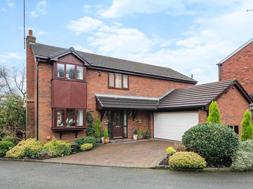 4 bed property for sale in Sycamore Close, AshtonUnderLyne OL6 Zoopla