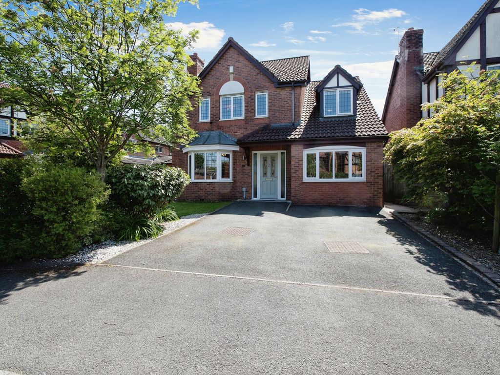 4 bed detached house for sale in Bluebell Way, Bamber Bridge, Preston