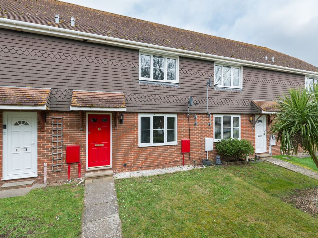 2 bed terraced house for sale in Hill House Drive, Minster CT12, £