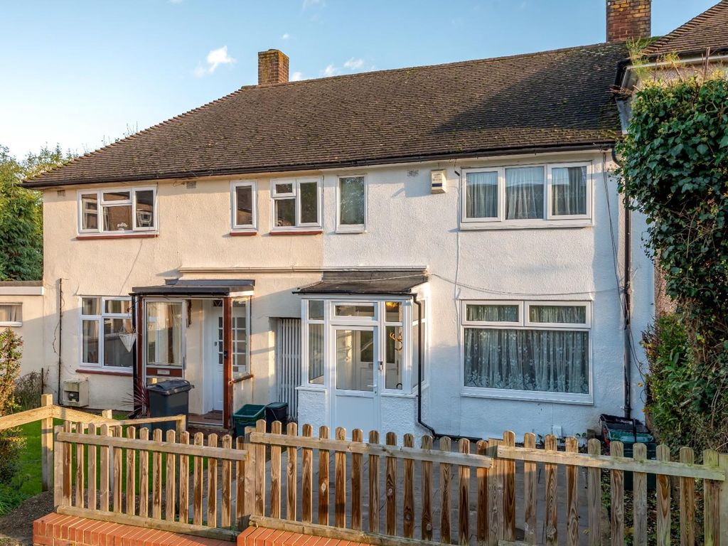 2 bed terraced house for sale in Petersham Drive, Orpington BR5 Zoopla