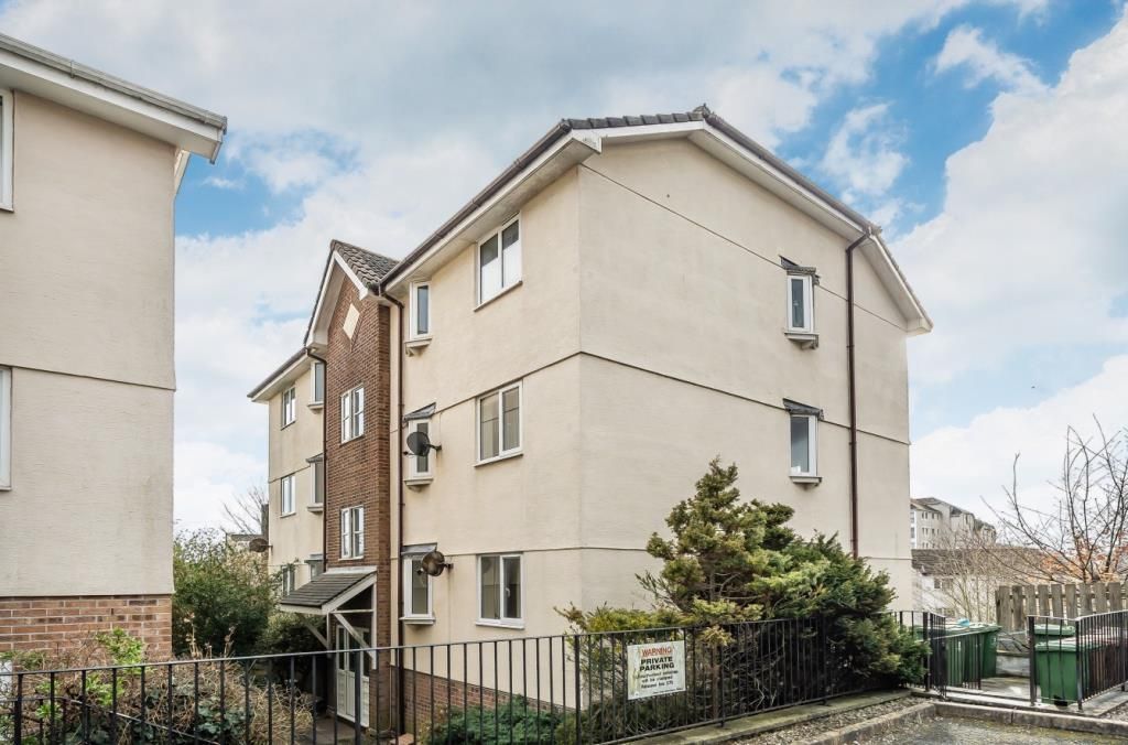 2 bed flat for sale in White Friars Lane, St. Judes, Plymouth, Devon