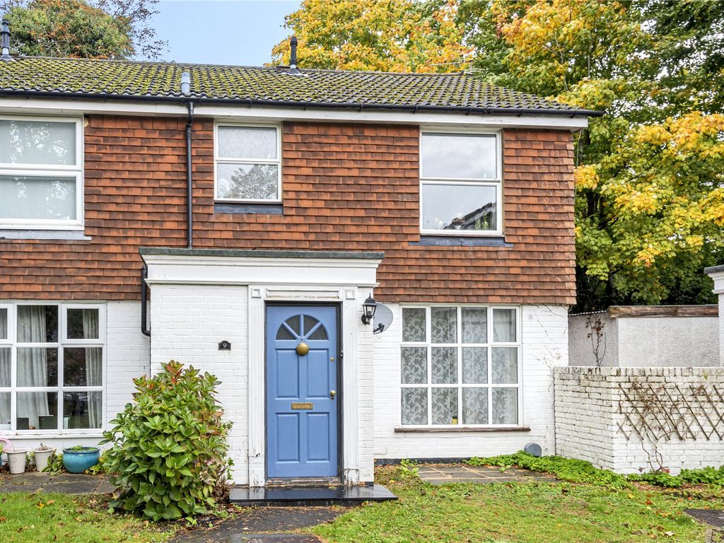 3 bed semidetached house to rent in Valroy Close, Camberley GU15 Zoopla