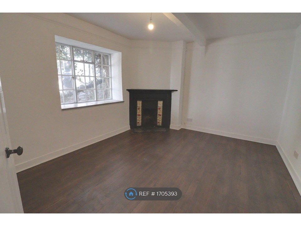 3 bed terraced house to rent in High Street, Clovelly, Bideford EX39