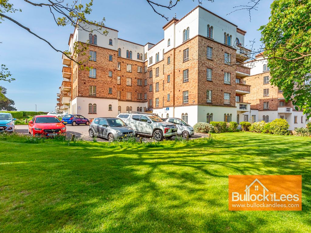2 bed flat for sale in Sea Road, Bournemouth BH5 Zoopla