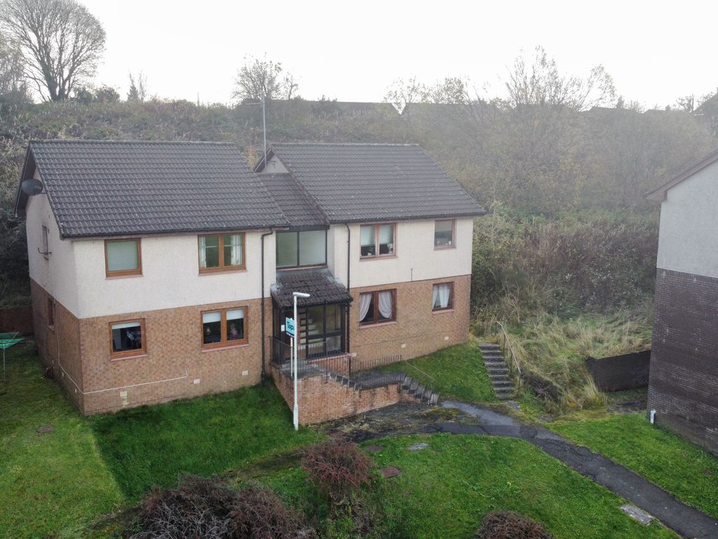 2 bed flat for sale in Tulloch Court, Cowdenbeath KY4, £75,000 Zoopla