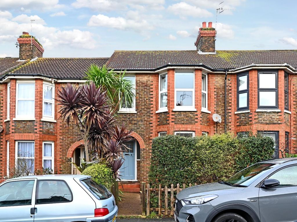 3 bed property to rent in Lincoln Road, Portslade, Brighton BN41, £