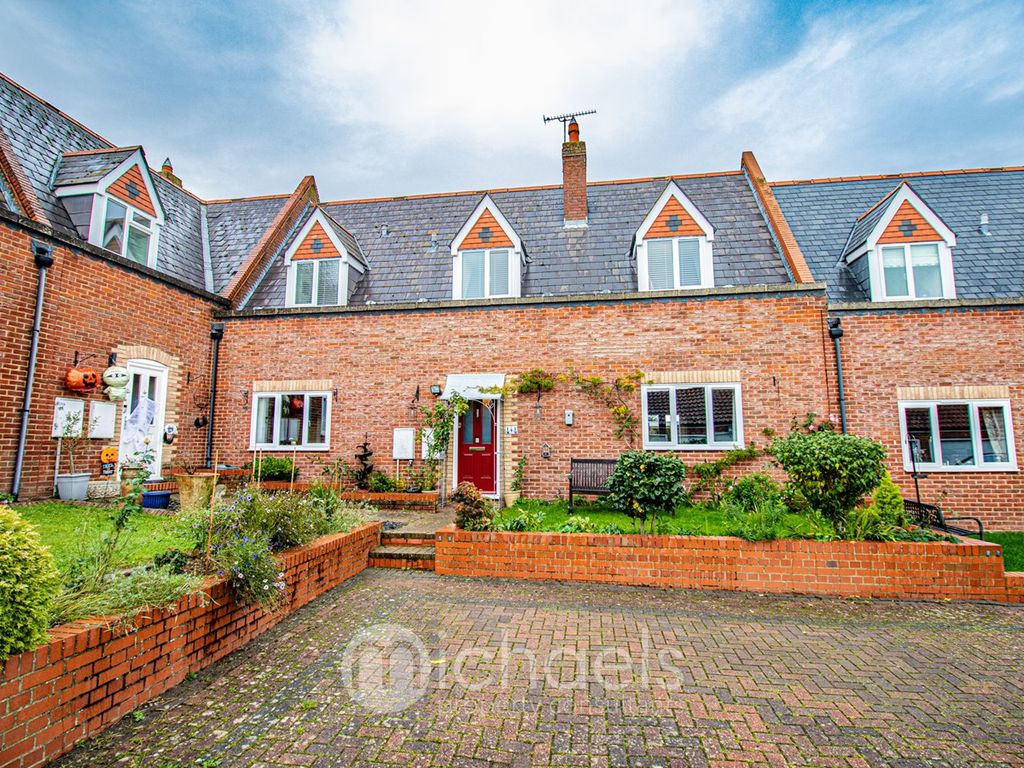 3 bed semidetached house for sale in Swan Street, Sible Hedingham