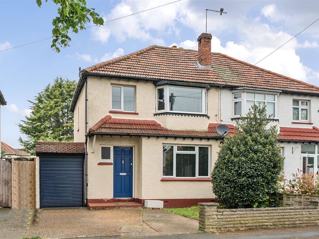 3 bed semidetached house for sale in Brookfield Avenue, Sutton SM1, £