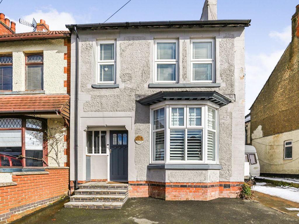 4 bed semidetached house for sale in Whitehill Road, Ellistown