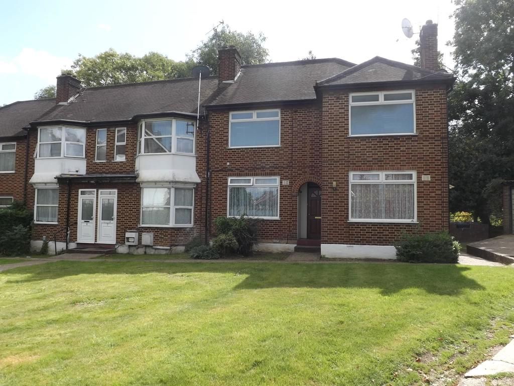 2 bed for sale in Brook Avenue, Edgware HA8, £425,000 Zoopla
