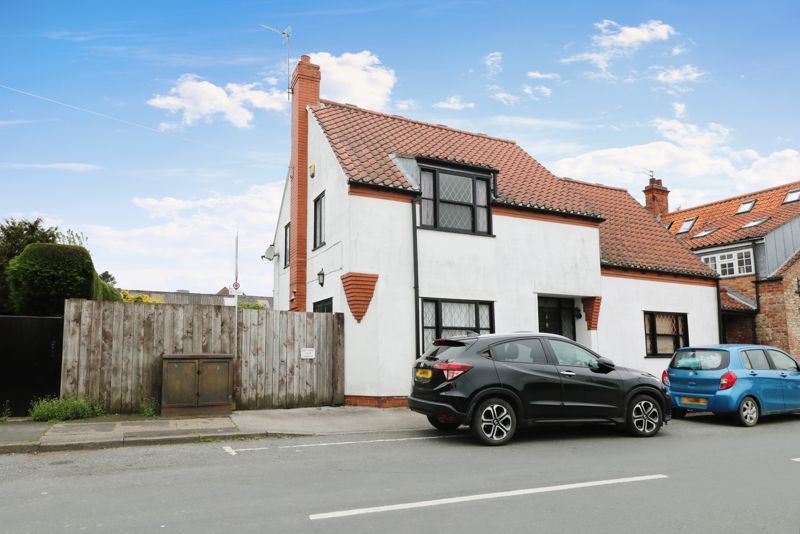 2 bed detached house to rent in Kemp Road, Swanland, North Ferriby HU14
