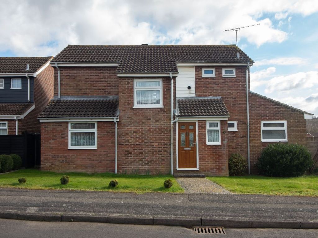 3 bed detached house for sale in Redwing Road, Clanfield PO8 Zoopla