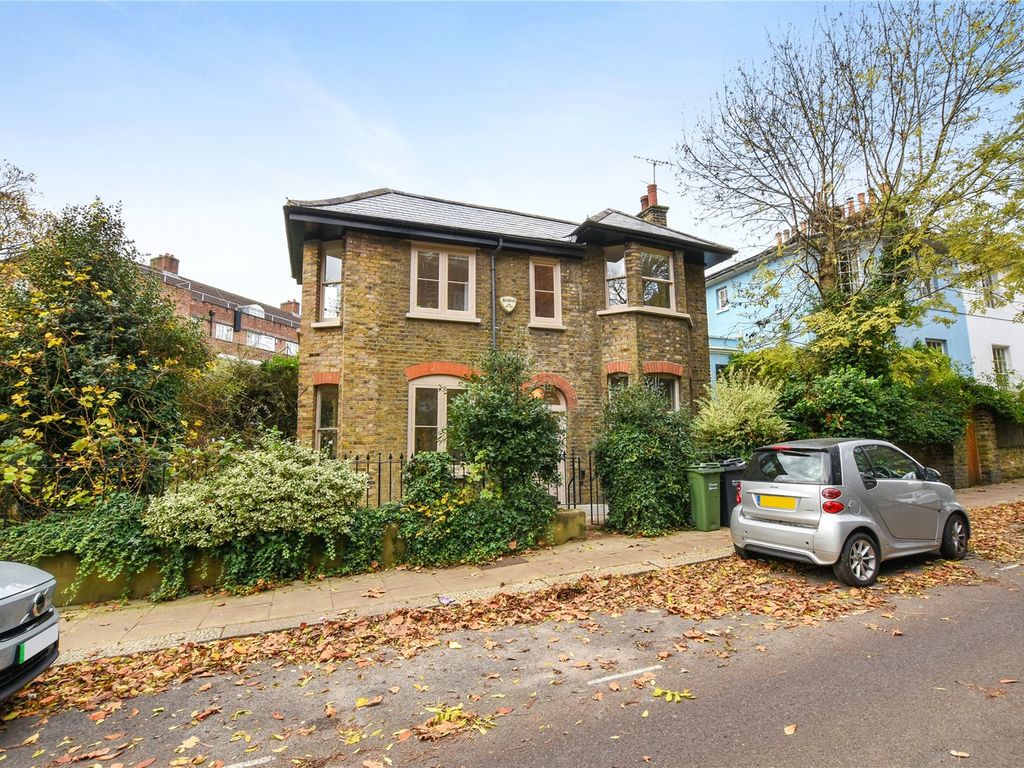 4 bed detached house to rent in Eton College Road, London NW3, £5,417 pcm Zoopla