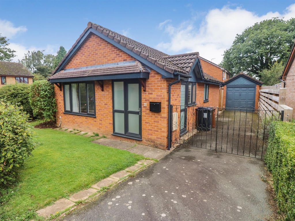 2 bed detached bungalow for sale in Applewood Heights, West Felton