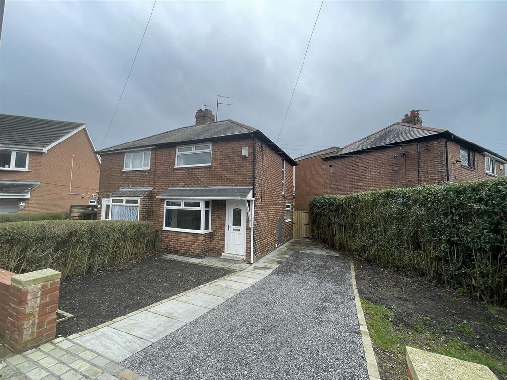 2 bed semidetached house to rent in Glenavon Avenue, South Pelaw