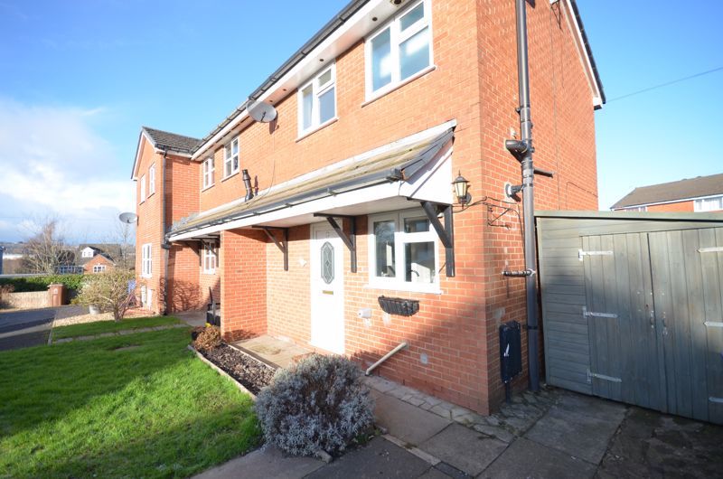 1 bed semidetached house to rent in Oakfield Avenue, Clayton Le Moors