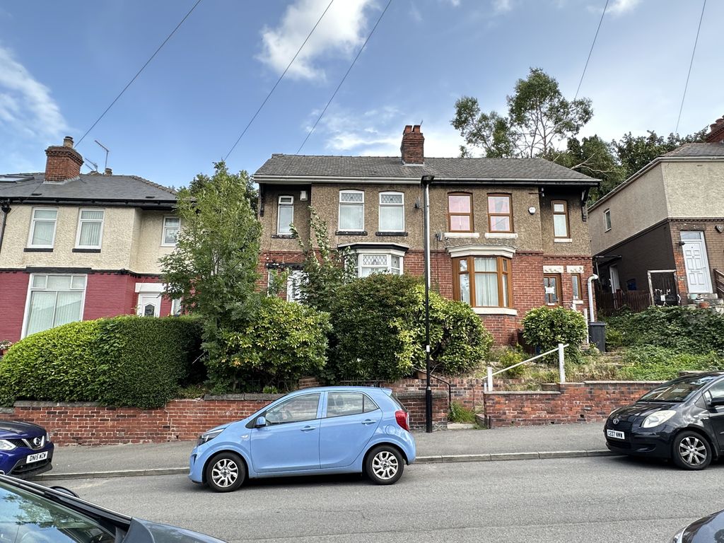 3 bed property for sale in 114 Bevercotes Road, Sheffield, South Yorkshire S5, £70,000 Zoopla