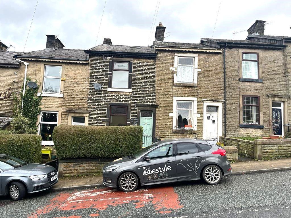 2 bed terraced house to rent in Peel Brow, Ramsbottom BL0, £950 pcm