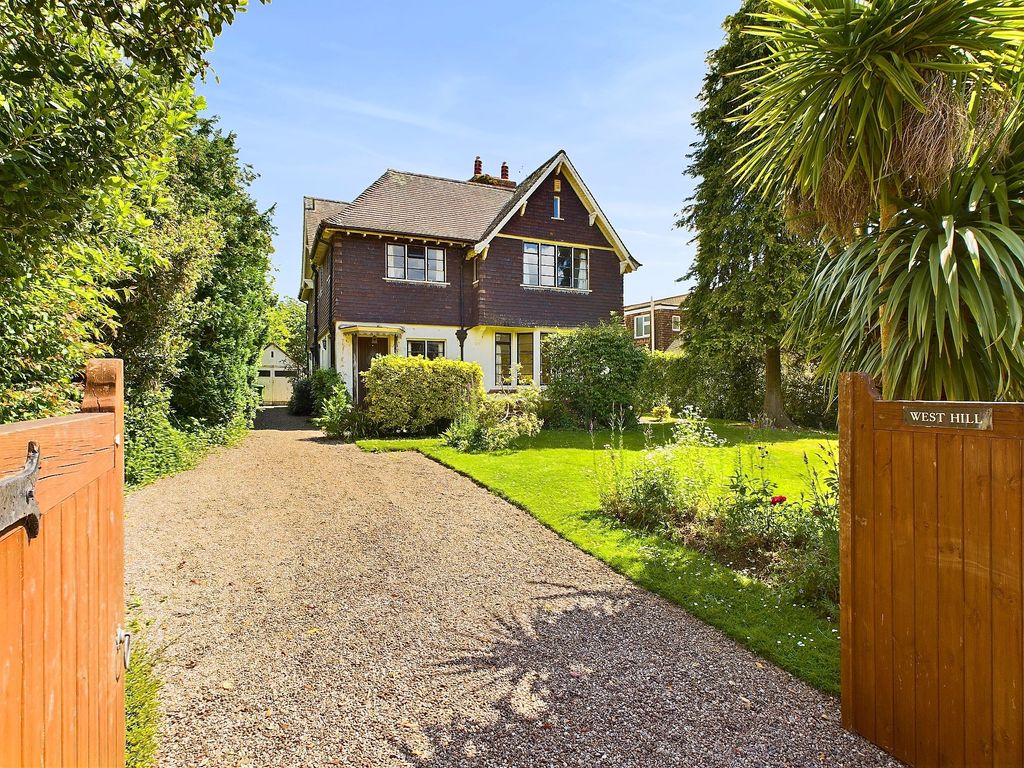 4 bed detached house for sale in Convent Road, Sidmouth EX10, £850,000
