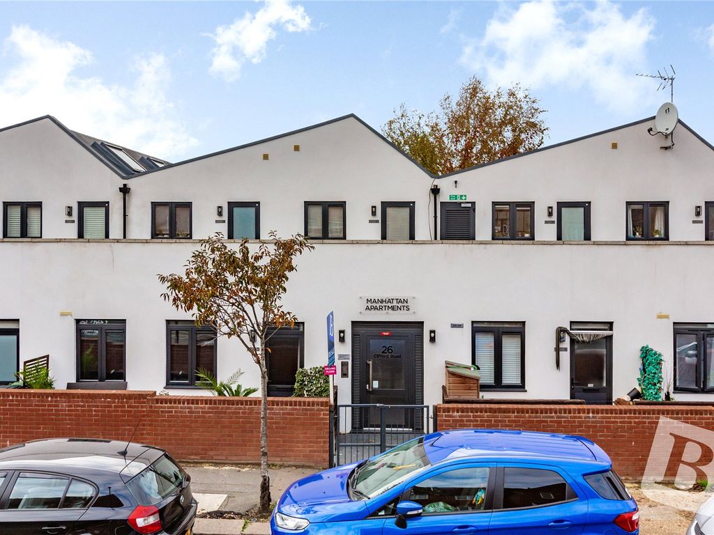 1 bed flat for sale in Manhattan Apartments, 26 Clifford Road