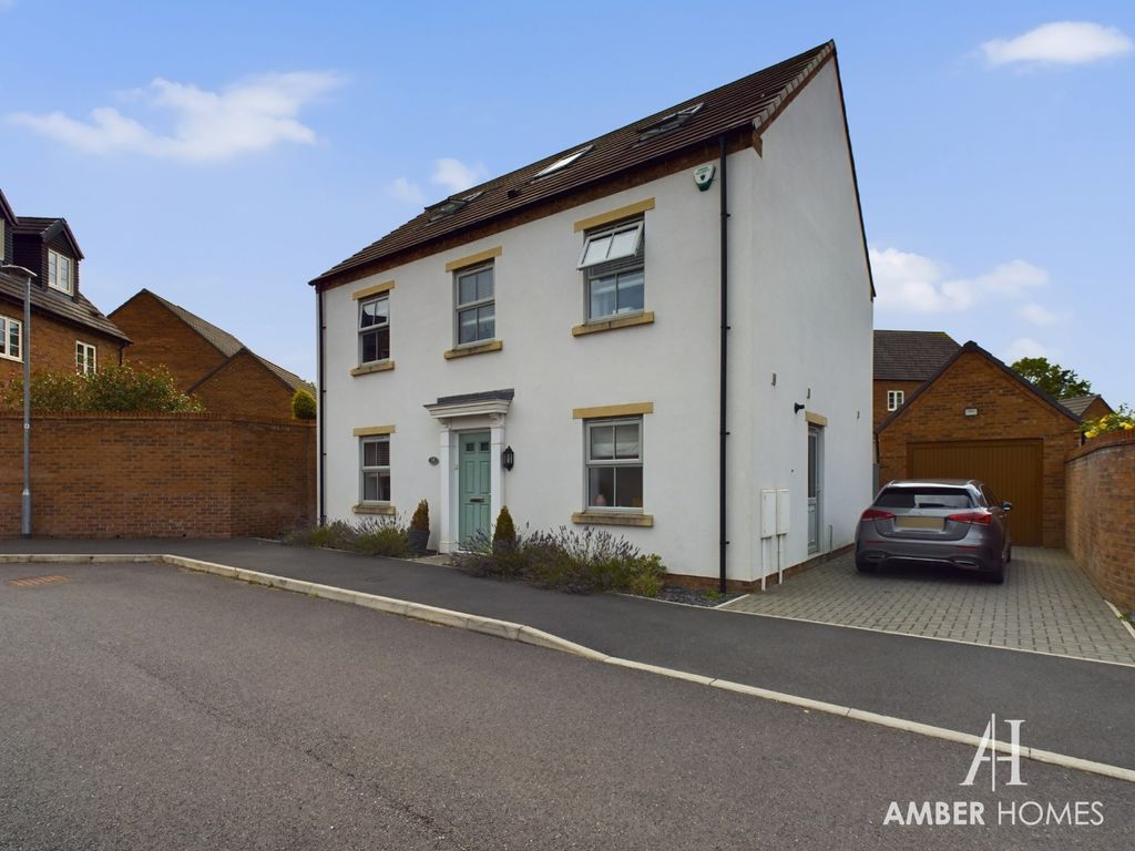 6 bed detached house for sale in Wistanes Green, Wessington, Alfreton