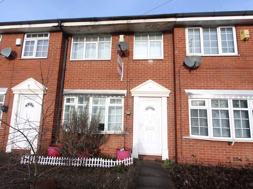 3 bed terraced house for sale in Halifax Road, Smallbridge, Rochdale