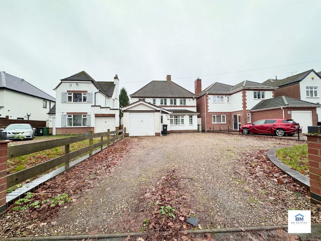 4 bed detached house to rent in Spencefield Lane, Leicester LE5, £1,400