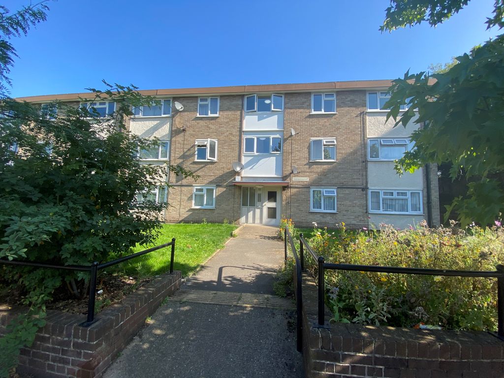 1 bed flat to rent in Kedleston Road, Allestree, Derby DE22, £595 pcm