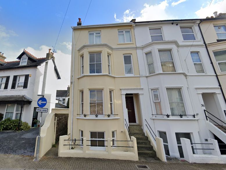 1 bed flat to rent in Crescent Road, Worthing BN11 Zoopla
