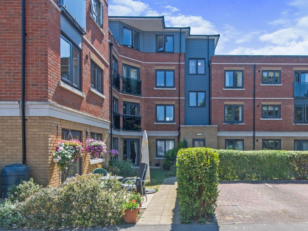 1 bed property for sale in Archers Road, Eastleigh SO50 Zoopla