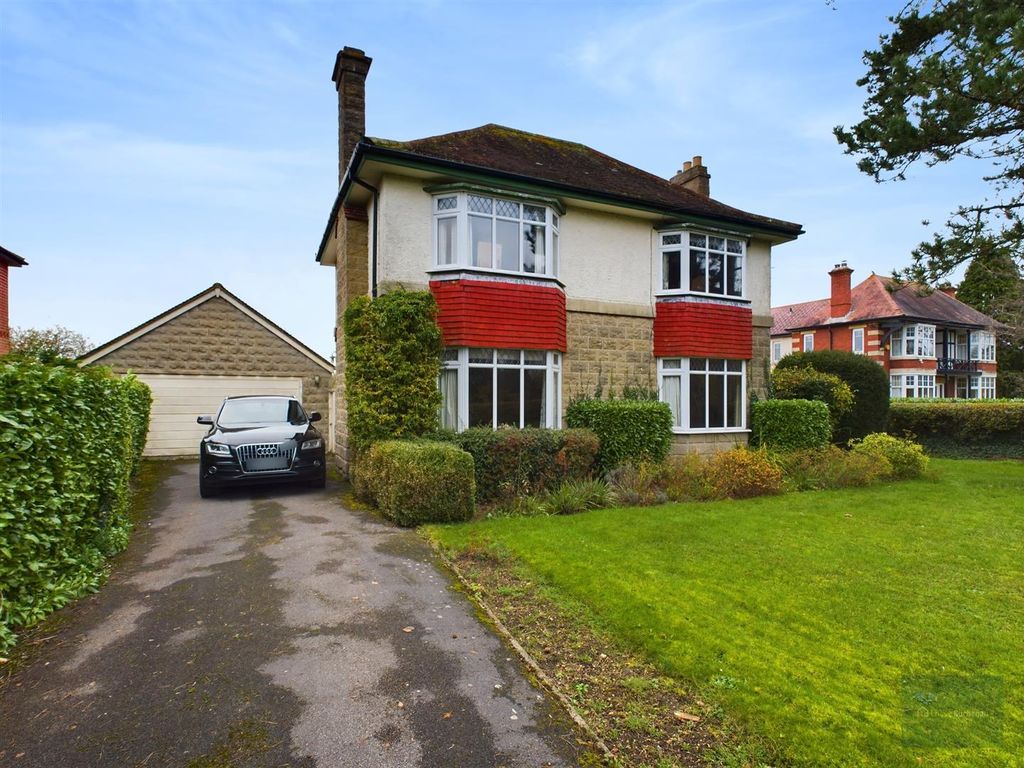 3 bed detached house for sale in Devizes Road, Hilperton, Trowbridge