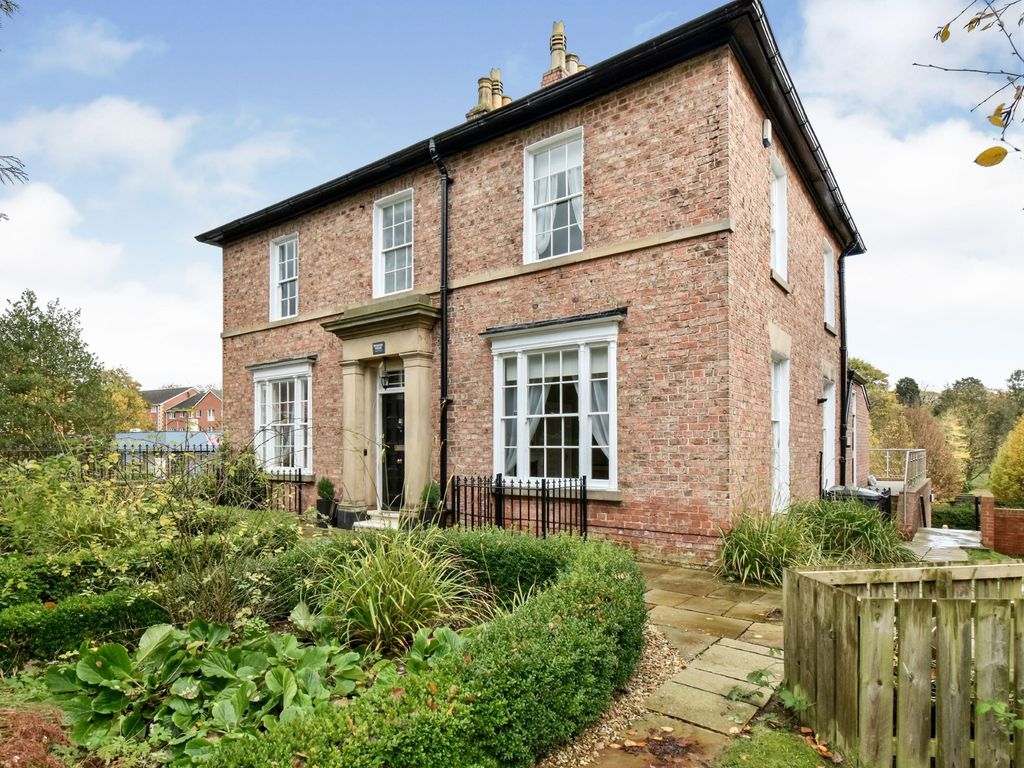 6 bed semidetached house for sale in Grange Road, Darlington, Co
